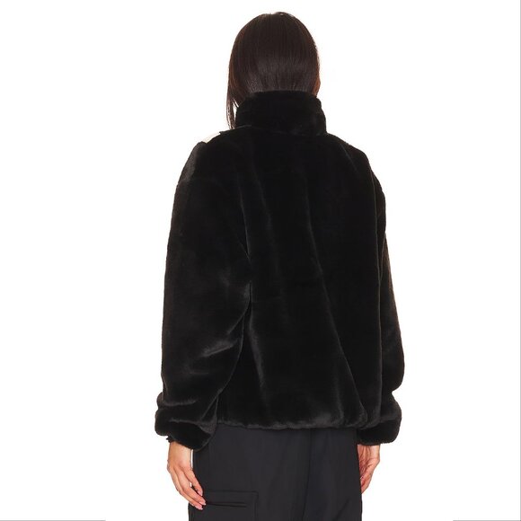 NIKE Faux Fur Plush Swoosh Teddy JACKET Size L Oversized Black Fossil Logo NEW - Picture 5 of 12